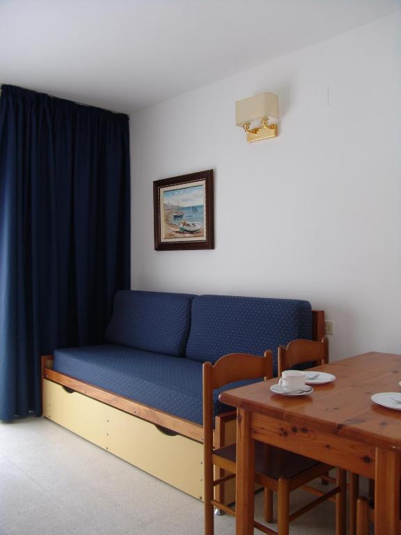 Apartamentos Santi Lloret de Mar Phòng bức ảnh