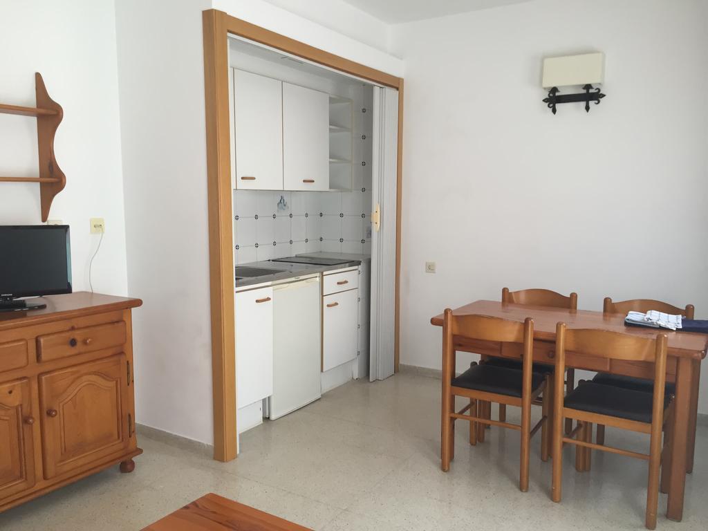 Apartamentos Santi Lloret de Mar Ngoại thất bức ảnh