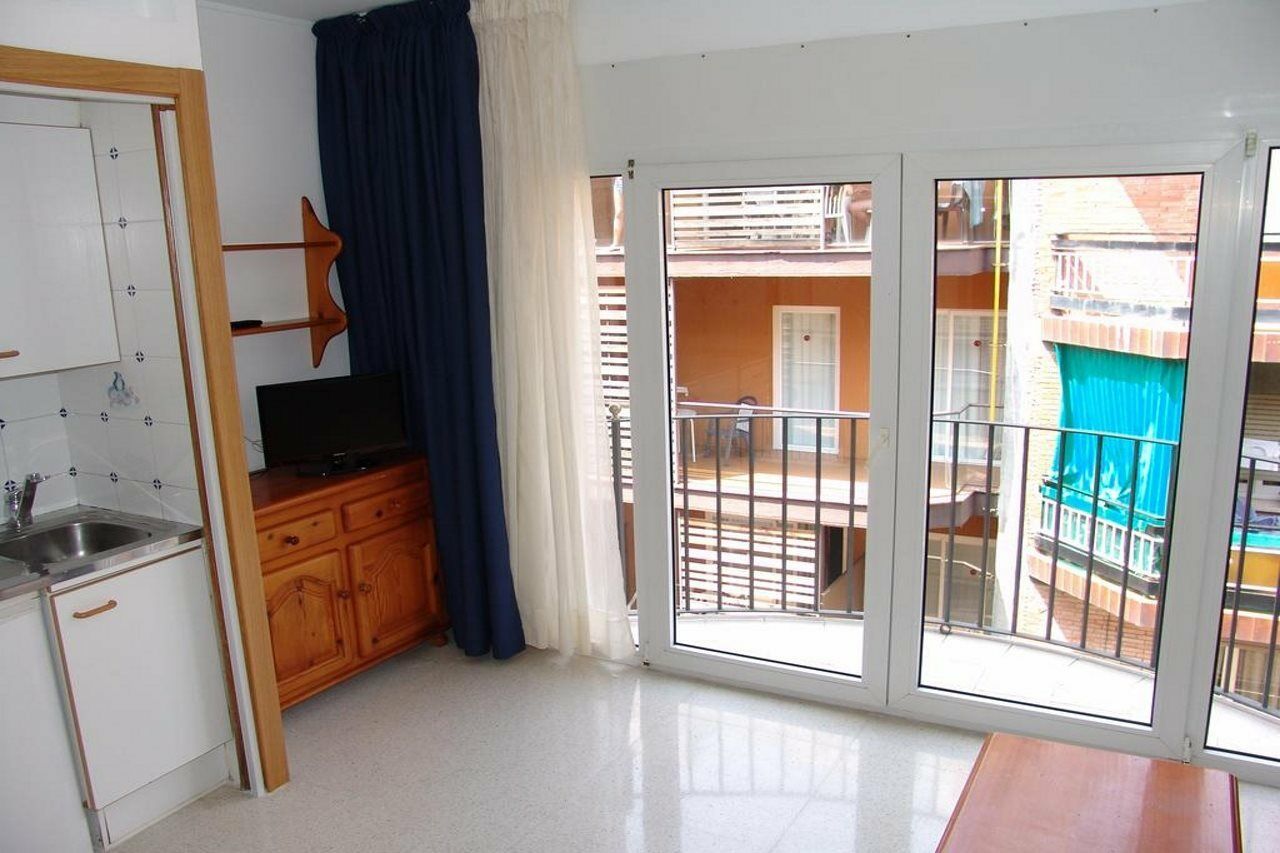 Apartamentos Santi Lloret de Mar Ngoại thất bức ảnh